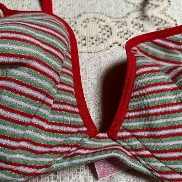 Victoria Secret Women’s Striped Red and Green Bra Size 34 C - Picture 2 of 9